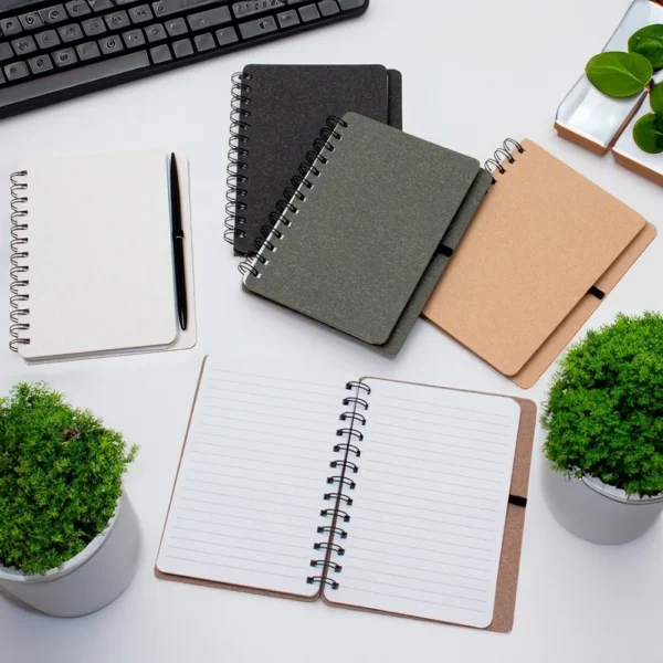 Caderno Kraft B6 com Porta Caneta personalizado - 02601